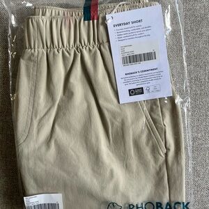 Rhoback Everyday short